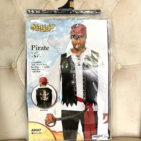Men’s Pirate Costume Bundle (SM/MD) - Picture 4 of 16